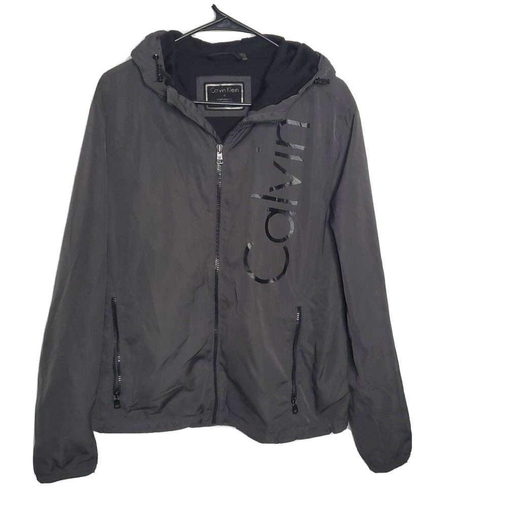 Calvin Klein water resistant windbreaker Size: M 100% polyester